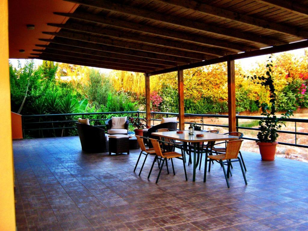 Chrissas Apartments Réthimno Kültér fotó